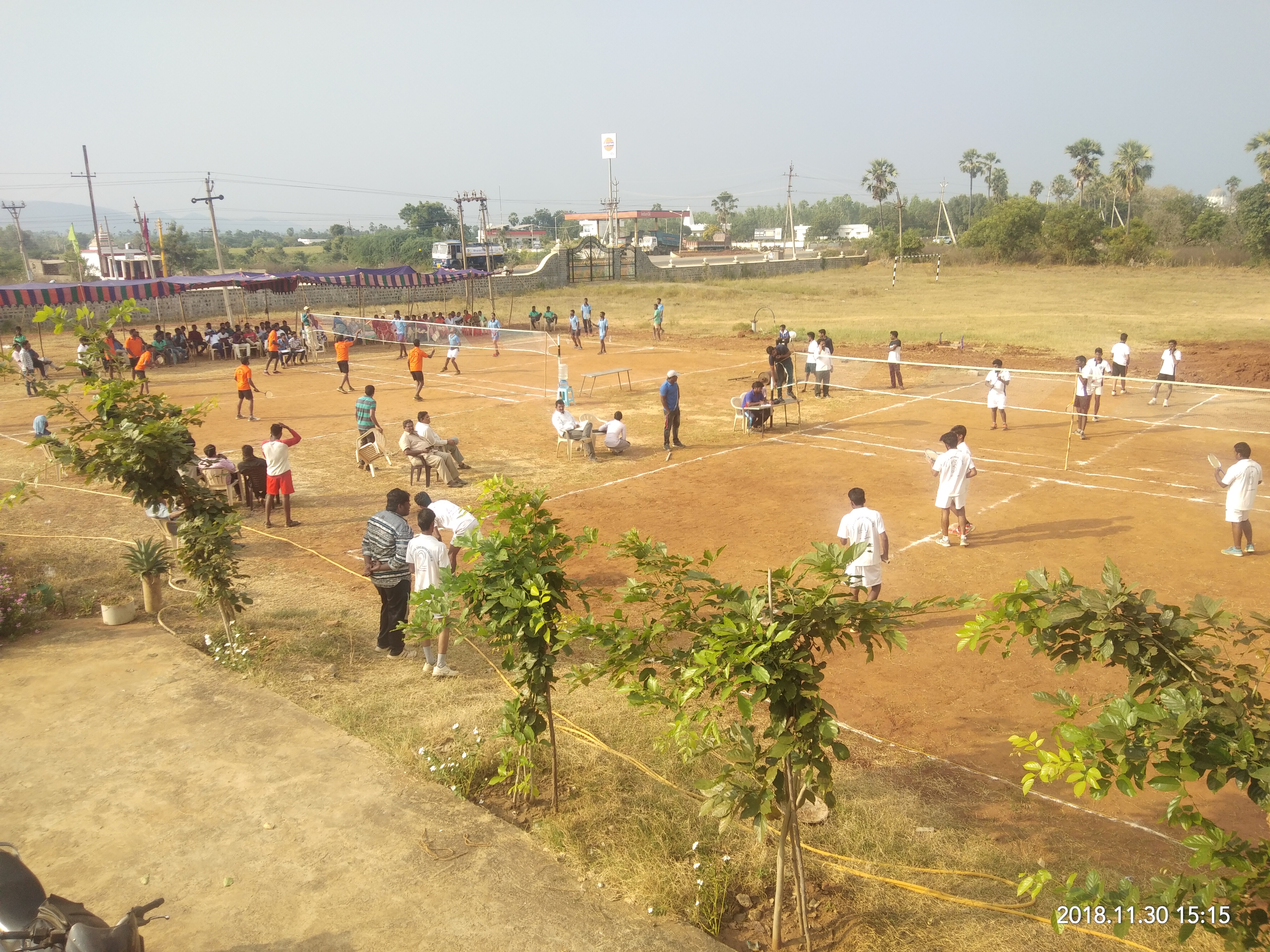 UNIVERSITY LEVEL BALL BADMINTON