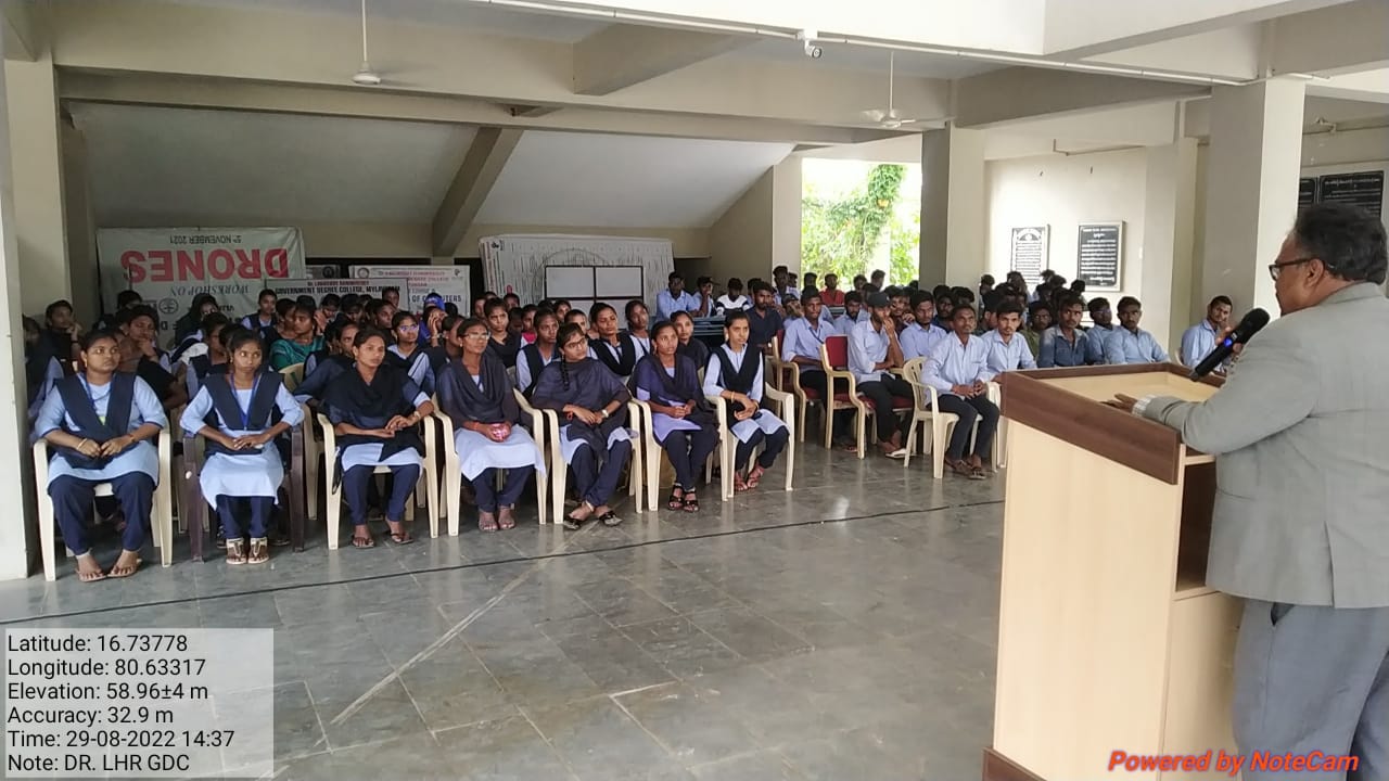 Dr. Lakireddy Hanimireddy Govt. Degree College Mylavaram Respected Sir, INTERNSHIPS FOR 147 STUDENTS 147 students, who completed their IV Semester exams got Paid Internships in FLIPCART and E. COM XPRESS in liaison with Wellcare Facility India Li