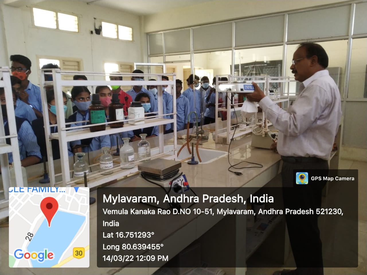 SCHOOL TO LAB PROGRAMME As part of endeavors to enhance admissions, 'School to Lab' programme is conducted for the Intermediate students of Little Flower Junior College, Mylavaram. 62 students of the Junior College are taken to the Chemistry, Physic