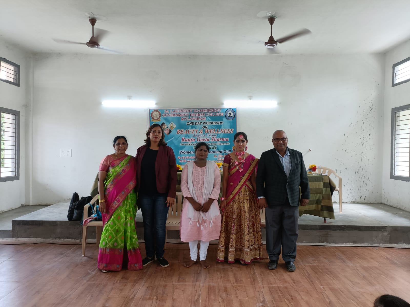 Today our Women Empowerment Cell conducted One Day Workshop on BEAUTY AND WELLNESS for girl students. Mrs. Ranju Geetha Sharma attended as the Resource Person. She explained the signifince of skin care, make up, yoga and health. A demo was conduct