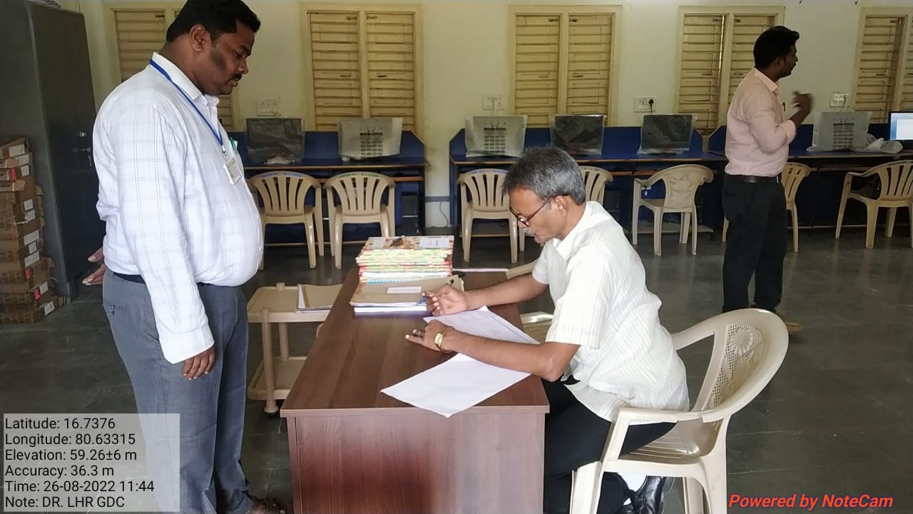 Dr. Lakireddy Hanimireddy Govt. Degree College Mylavaram Respected Sir, ACADEMIC AUDIT CONDUCTED The Academic Advisors appointed by CCE conducted Academic Audit and discussed various areas to improve in during the Exit Meet. Dr. Illa Ravi Princ